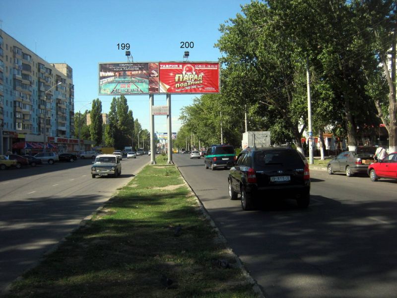Білборд/Щит, Одеса, пр-т Глушко - Эльдорадо  - с площади (справа)