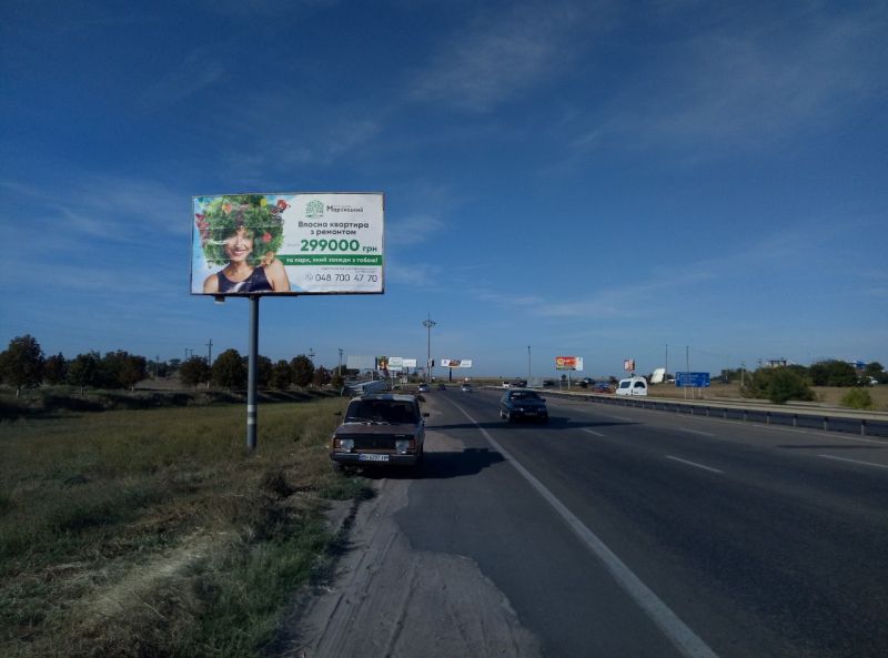 Білборд/Щит, Траси, Овідіопольська дорога (10+640км) перед розв'язкою на Овідіополь, Чорноморськ, з боку  7 км