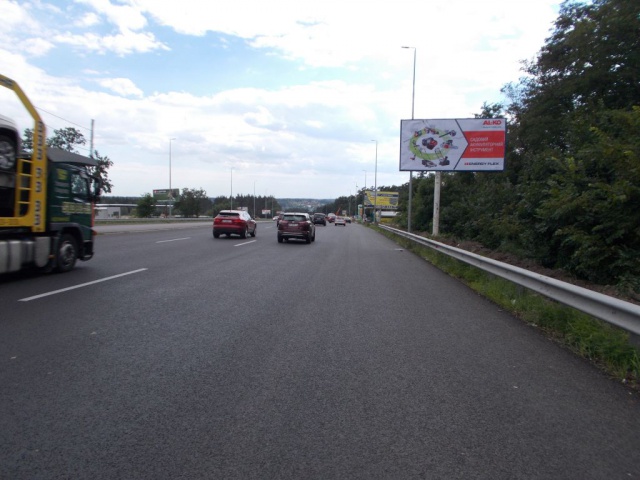 Билборд/Щит, Киев, Одеське шосе, в напрямку  с Віта Поштова, перед заправкою WOG