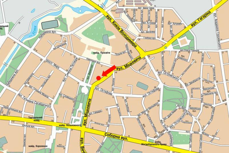 Сітілайт, Рівне, Міцкевича вул., 1, біля готелю "Мир"