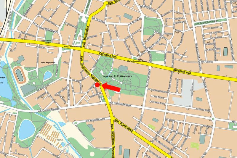 Сітілайт, Рівне, Чорновола вул., 40 / Лермонтова вул., навпроти парку ім. Шевченка