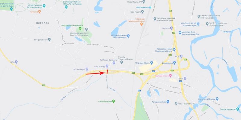 Суперсайт/Мегаборд, Київ, Заболотного академіка вул., біля Пирогівский шлях вул., з боку Одеської пл., поруч тютюнова фабрика, на роздільник