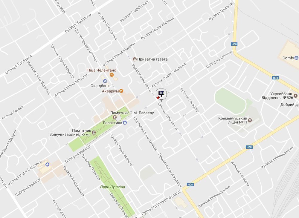Роллер/Призматрон, Кременчуг, просп. Свободи, перехр. з вул. Халаменюка і вул. Соборною, район супермаркетів «АТБ», «МаркетОпт», кафе "Барчік", ДК "Кредмаш"