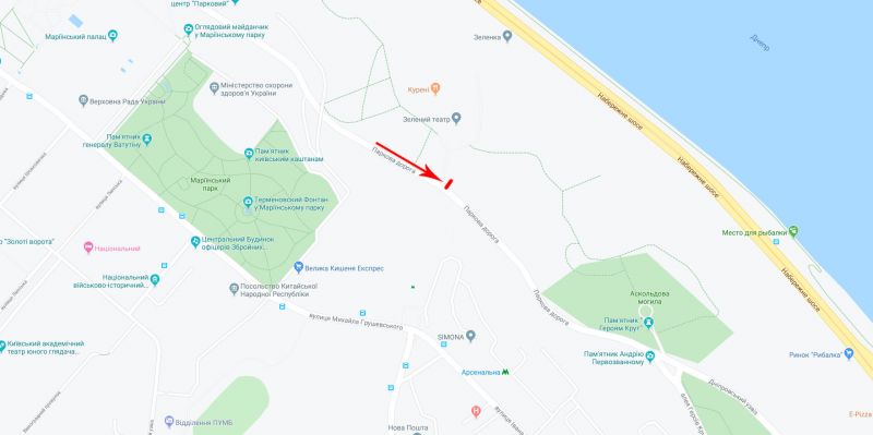 Сітілайт, Київ, Паркова дорога, поворот до Зеленого театру, рух в напрямку вул. Грушевська, Европейська пл.