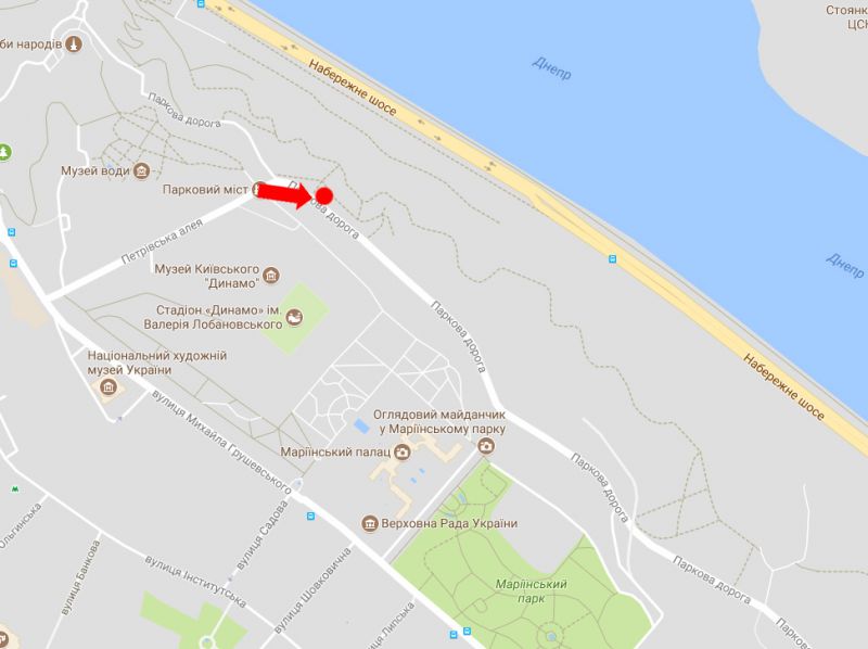 Ситилайт, Киев, Паркова дорога вул., 50 м. до Паркового мосту, в бік Дніпровського спуску