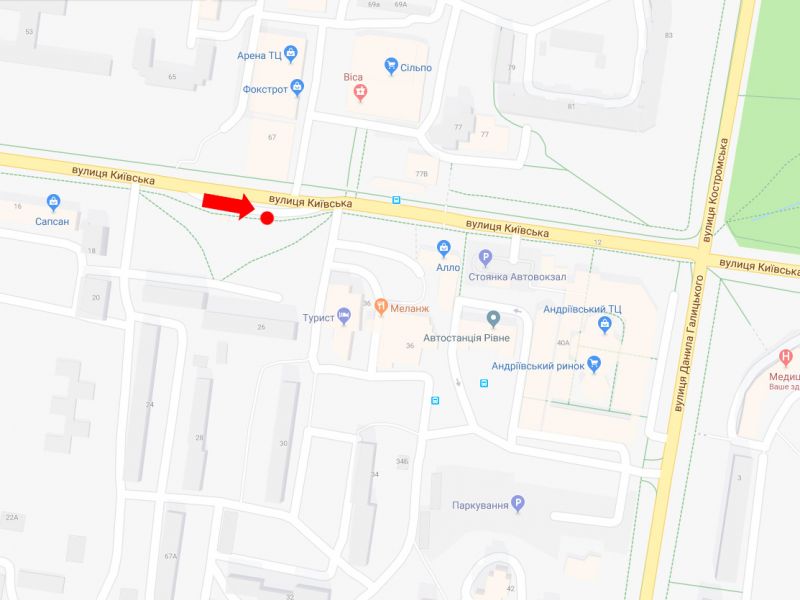 Сітілайт, Рівне, Київська вул., зупинка "Автовокзал", біля ринку "Андріївський", з центру, A1