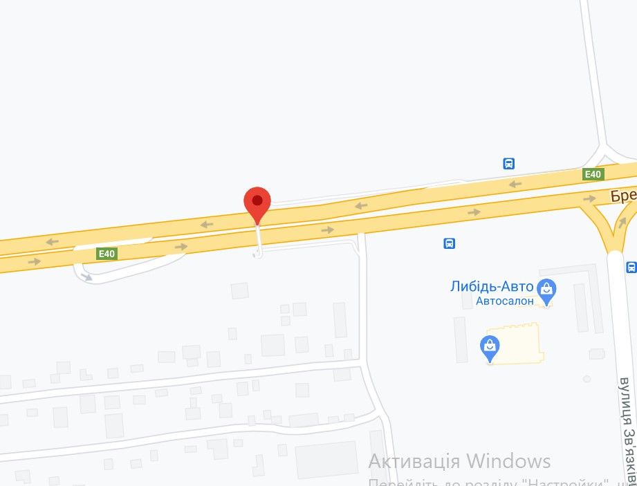 Реклама на мостах, Київ, Брест - Литовська шосе, 10. Четвертий від Києва, вул. Звязківців світлофор, зупинка Чайка, розворот в місто та поворот на с. Чайку, напрямок - з Києва