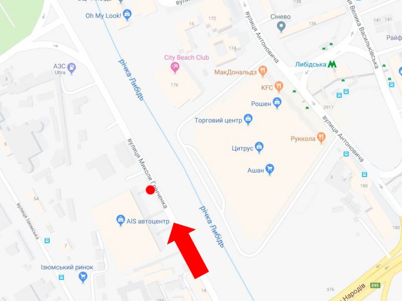 Беклайт, Київ, Грінченка вул., 18, біля автосалонів, навпроти ТРЦ "Ocean Plaza", в сторону центру