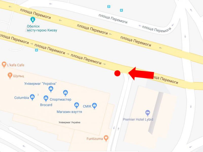 Ситилайт, Киев, Перемоги пл., 3, біля універмагу "Україна", в сторону Повітрофлотського мосту