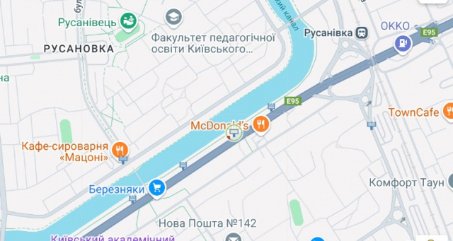 Беклайт, Киев, Соборності (Возз'єднання) просп., (Фора, "ОККО", навпроти МакДональдз), в напрямку Дарницька площа