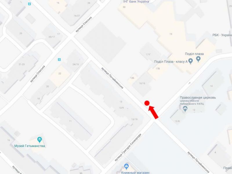 Сітілайт, Київ, Почайнинська вул. - вул. Сковороди, біля БЦ Podil Plaza, в сторону Нижнього валу