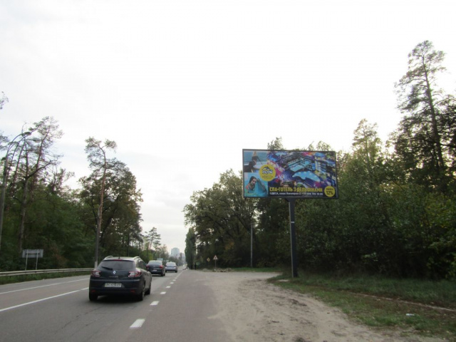 Білборд/Щит, Київ, Литовський (Мінський) проспект, 20а - в центр (біля р-на Forrest Club)