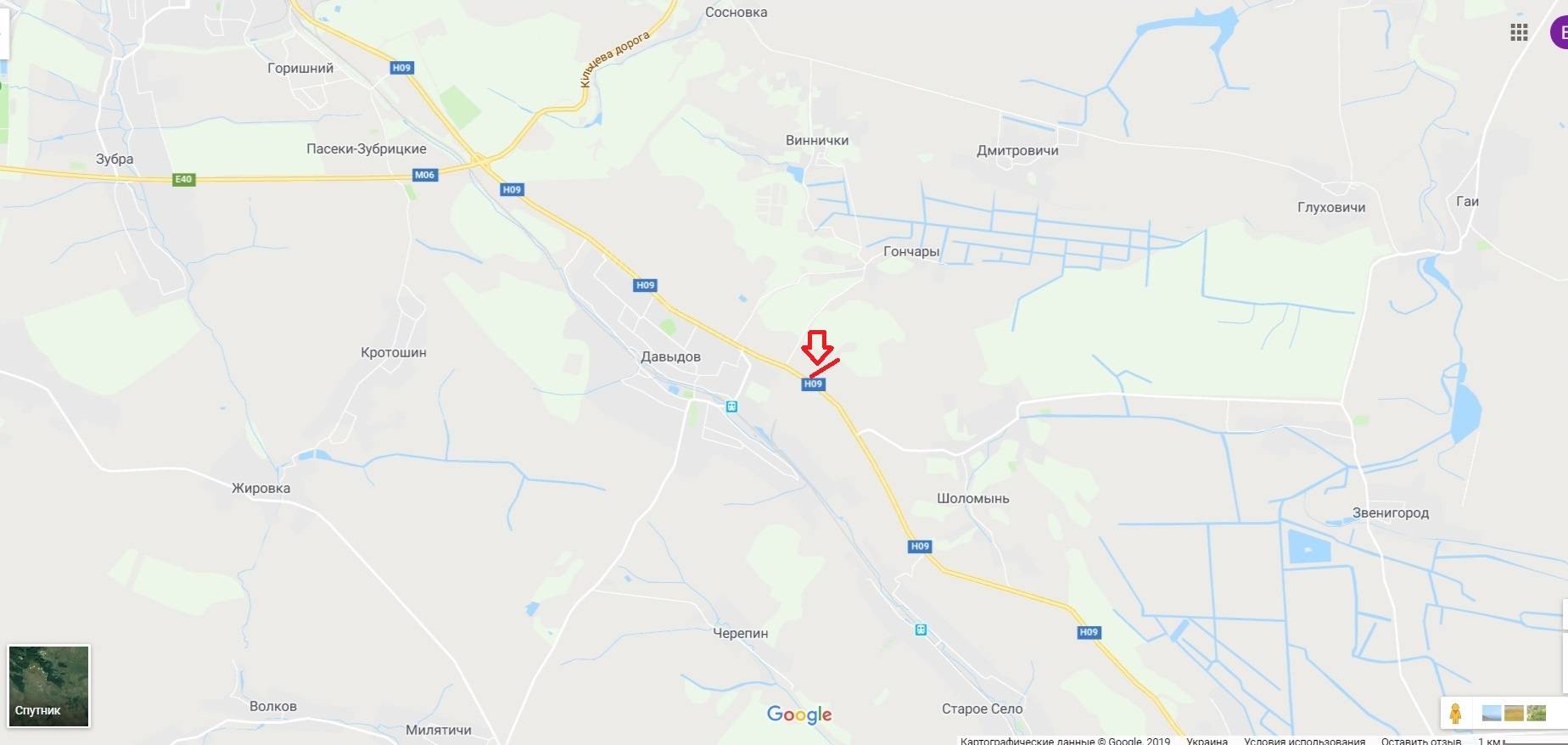 Білборд/Щит, Траси, Н-09 Мукачеве-Івано-Франківськ-Львів, км. 432+200, праворуч, за с. Давидів, в сторону м. Рогатин (лівий)