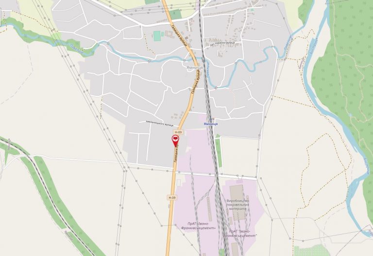 Билборд/Щит, Трассы, Галицька навпроти (цементно-шиферний завод) №1