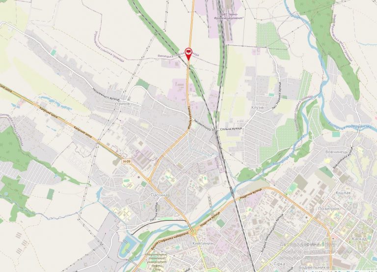 Білборд/Щит, Траси, Галицька навпроти (цементно-шиферний завод) №8