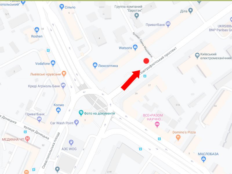 Беклайт, Київ, Повітрофлотський пр., 44 в сторону пл. Солом'янській