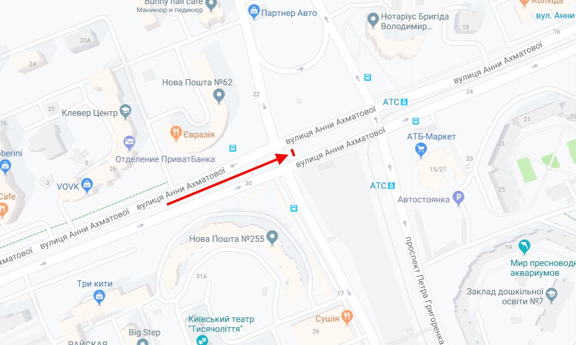 Роллер/Призматрон, Киев, Ахматової вул. на розподільчій смузі / Григоренка пр. у напрямку вул. Тростянецька