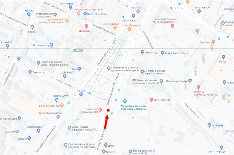 Сітілайт, Київ, Народного Ополчення вул., 2, роздільник, на світлофорі, в сторону пл. Севастопольської, в центр