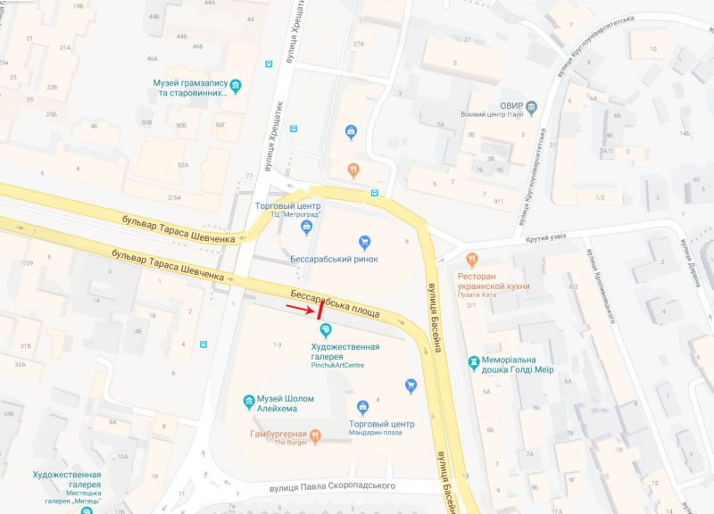 Скролл/Ситилайт, Киев, Бессарабська площа біля буд. 1/3 №2, Арена Сіті, рух в напрямку бул. Л.Українки