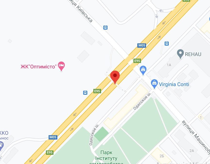 Реклама на мостах, Траси, М-05 Одеська тр. - 2.2км від КПП. Другий від Києва - поворот вїзд в с. Гатне, БЦ Рехау, в Київ