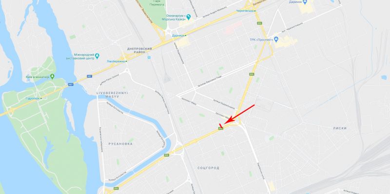 Ролер/Призматрон, Київ, Соборності (Возз"єднання) просп. 8/2, рух в напрямку мосту Патона