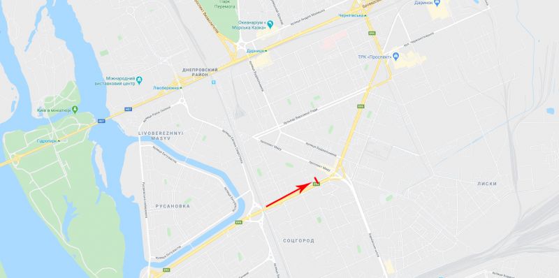 Билборд/Щит, Киев, Соборності пр-т., 8/2, рух в напрямку Дарницької пл.