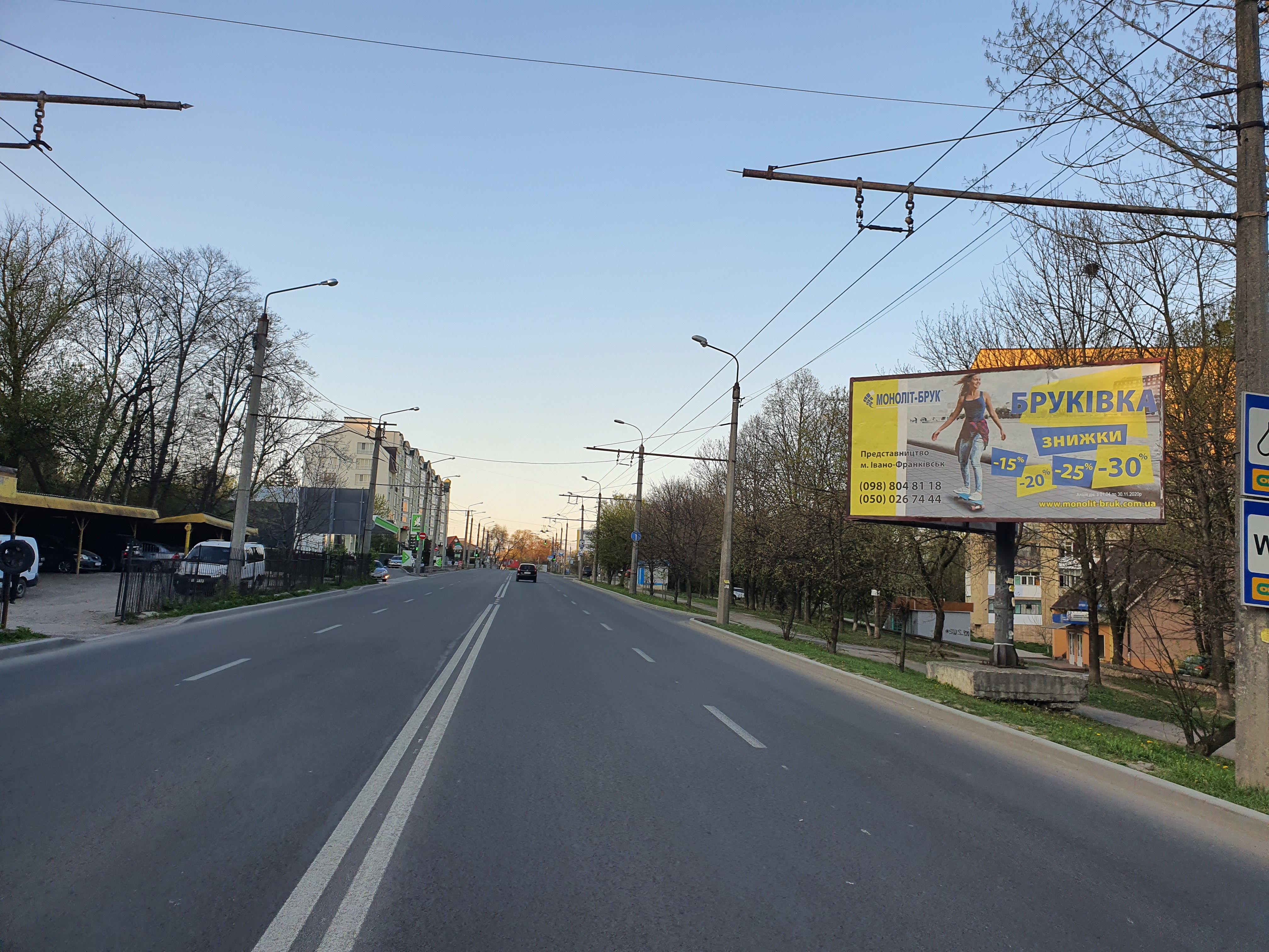 Билборд/Щит, Ивано-Франковск, вул.Галицька навпроти АЗС "ОККО"