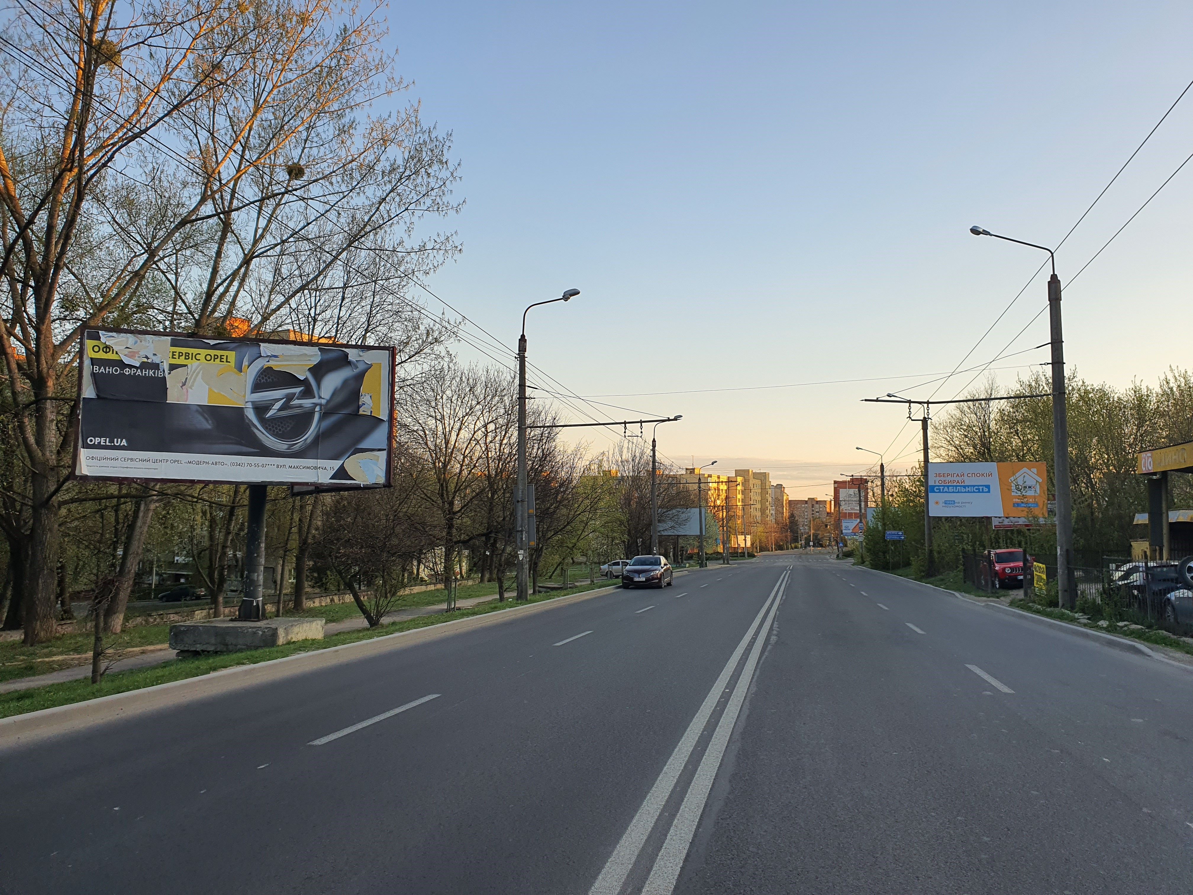 Билборд/Щит, Ивано-Франковск, вул.Галицька навпроти АЗС "ОККО"