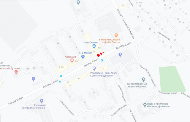 Реклама на остановках, Днепр, Бульв. Слави, біля буд.28/Бульвар Славы, возле дома №28