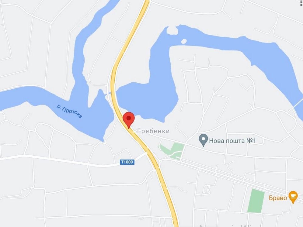 Реклама на мостах, Трассы, М-05 Одеська тр. 66+800 км від КПП, с. Гребінки, зупинка, в напрямку Києва