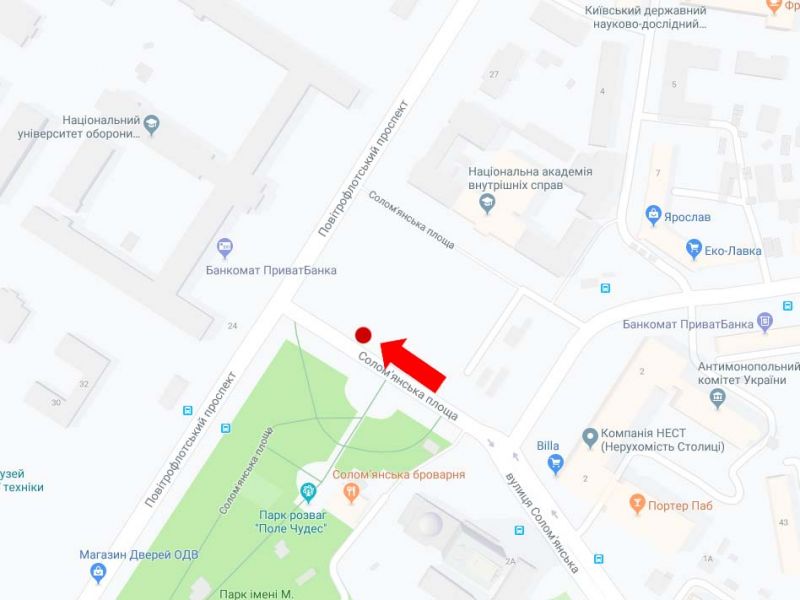 Led екран/Відеоборд, Київ, Солом'янська пл., на світлофорі, в сторону Повітрофлотського пр., (ролик 10 сек, 1 вихід/3 хвилини)