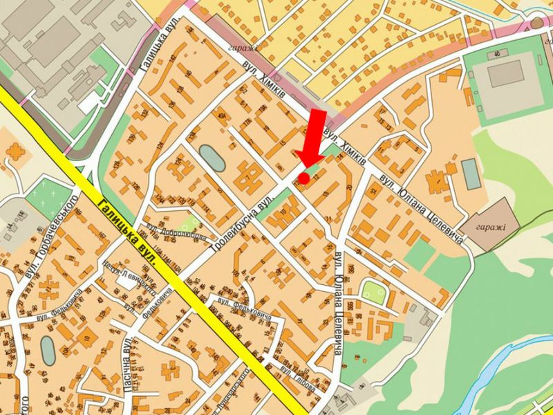 Билборд/Щит, Ивано-Франковск, Тролейбусна вул., 12, біля аптеки, в центр