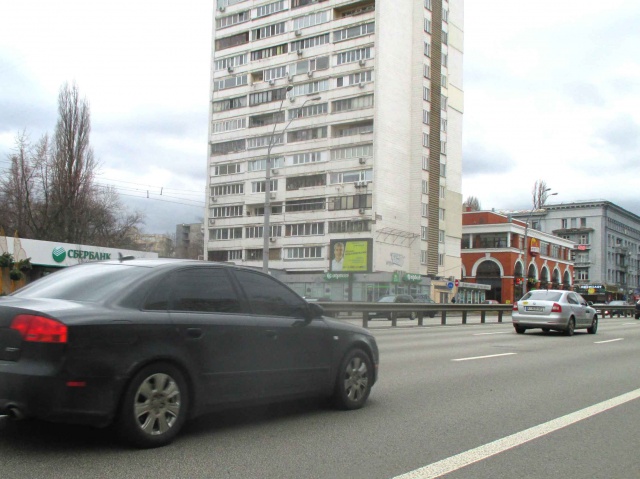 Беклайт, Київ, Берестейский (Перемоги) пр.,27 (В) ст.м.КПІ -з центру