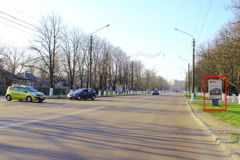 Ситилайт, Борисполь, вул. Київський Шлях, біля центрального парку