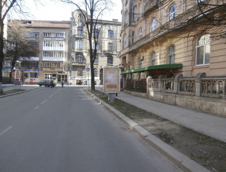 Сітілайт, Івано-Франківськ, Короля Данила - Мазепи (правий)