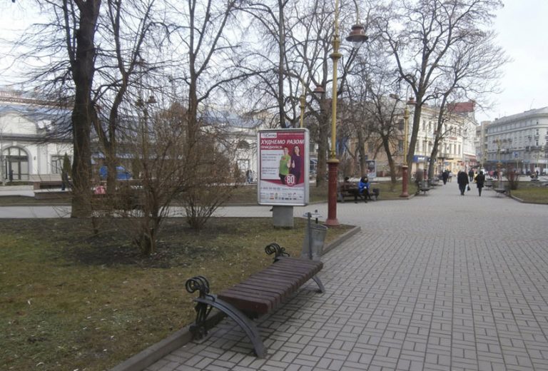 Сітілайт, Івано-Франківськ, Вічевий майдан-Галицька №1