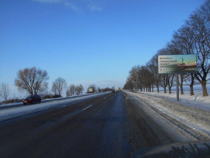 Билборд/Щит, Трассы, траса М-05 Київ-Одеса, км 100+510 ліво, за 800м до повороту на с. Насташка, через 330м після повороту на с. Бикова Гребля