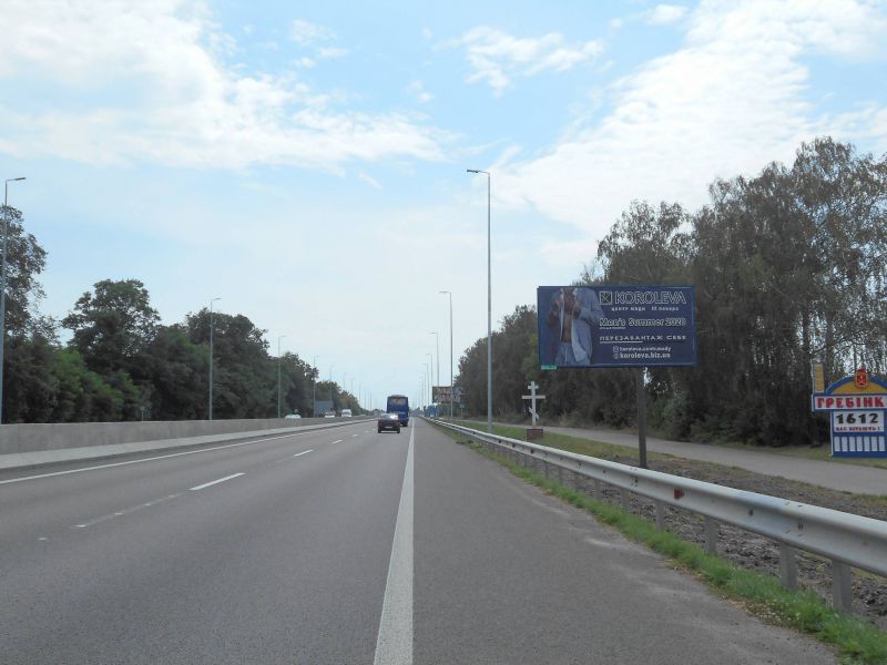 Билборд/Щит, Трассы, с. Гребінки, траса М-05 Київ-Одеса, км 63+980 право