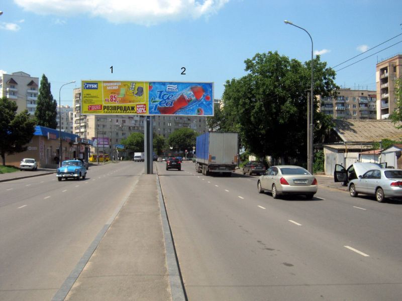 Билборд/Щит, Одесса, ул. Щорса (С. Рихтера)- разделитель, от пл. Деревянко (справа)