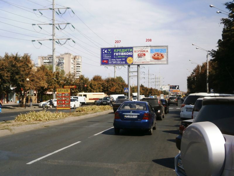 Білборд/Щит, Одеса, пр.Глушко-Киевский рынок - с площади (слева)