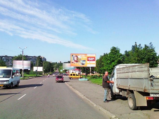 Білборд/Щит, Кривий Ріг, мкр. Сонячний,  30а  (ТЦ "Сонячний", ст. СТ "Жовтнева"), до. Горняцкий