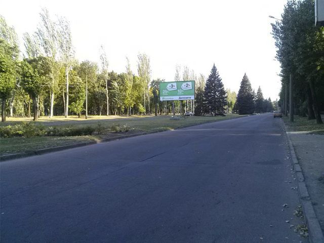 Билборд/Щит, Кривой Рог, Васякина вул.,17, до Соборності вул.