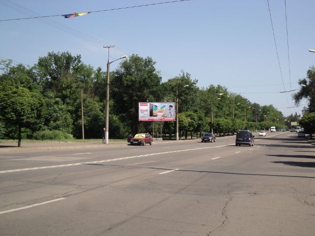 Білборд/Щит, Кривий Ріг, Металургів пр., ставки,  до Соборності вул.