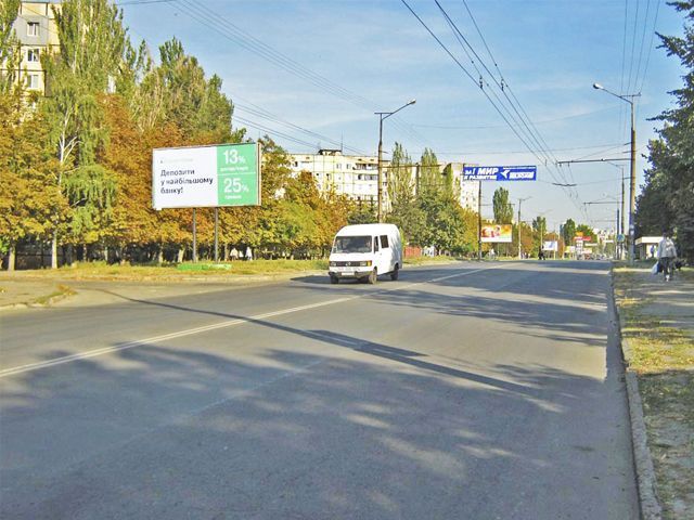 Білборд/Щит, Кривий Ріг, мкр. 7-й  Зарічний, 6 - Соколівська вул., 2, до Електрозаводської вул.