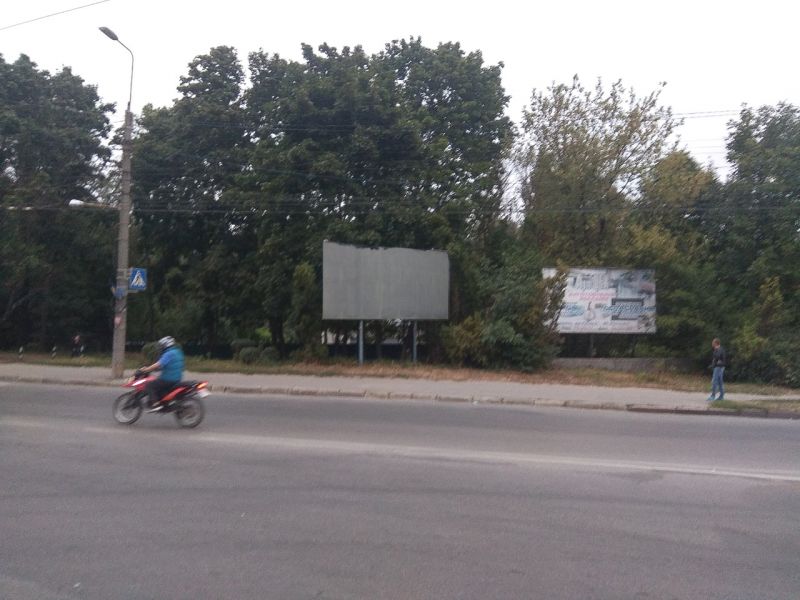 Білборд/Щит, Тернопіль, вул. 15 квітня - Збаразьке кільце (зправа)