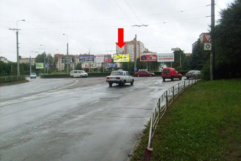 Білборд/Щит, Тернопіль, Злуки пр. / Коновальця вул., біля АЗС "Укрнафта", в центр