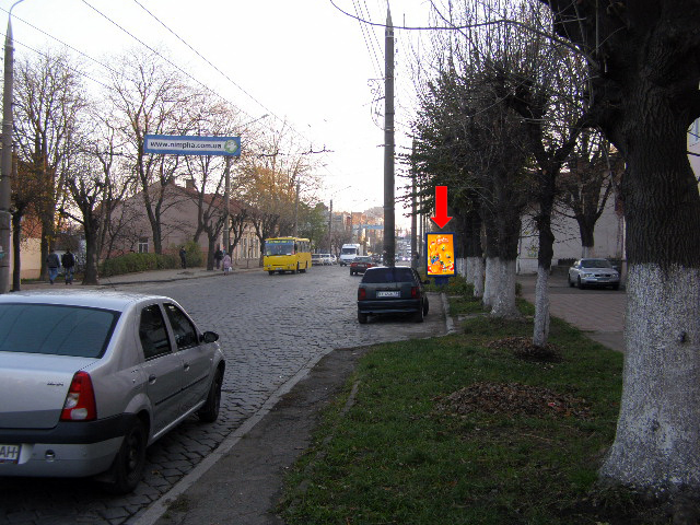 Ситилайт, Черновцы, Головна вул., 104, з центру