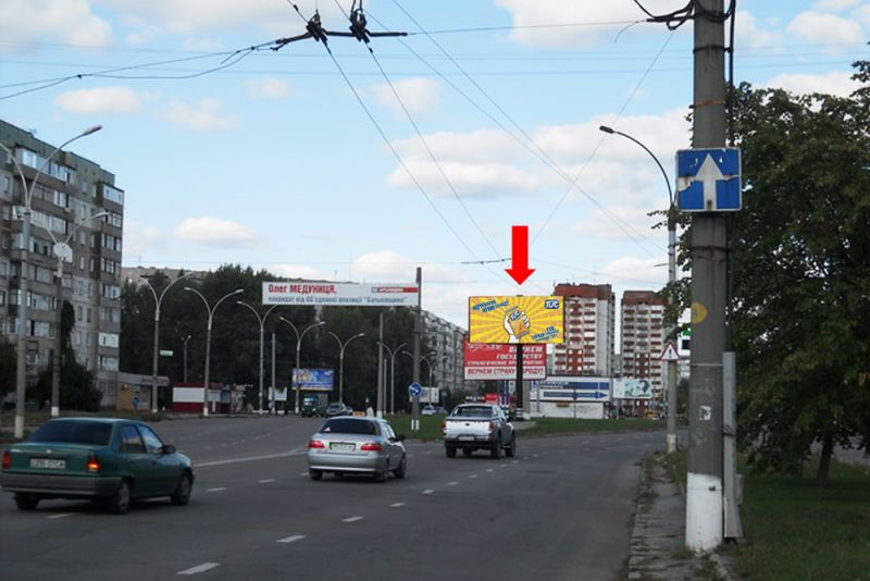 Билборд/Щит, Сумы, Лушпи пр. / Інтернаціоналістів вул., роздільник, з центру