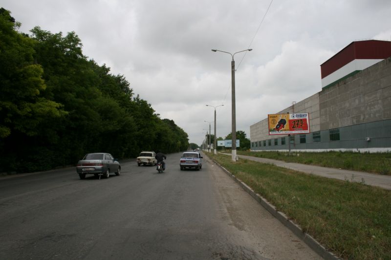 Билборд/Щит, Каменец-Подольский, Хмельницьке шосе посеред цеху Модуль