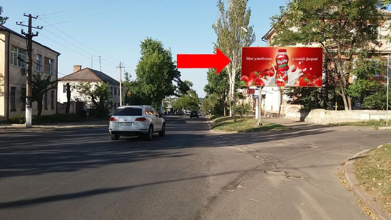 Білборд/Щит, Миколаїв, Богоявленський пр. (кол. Жовтневий пр.) / Ольшанців вул., в центр